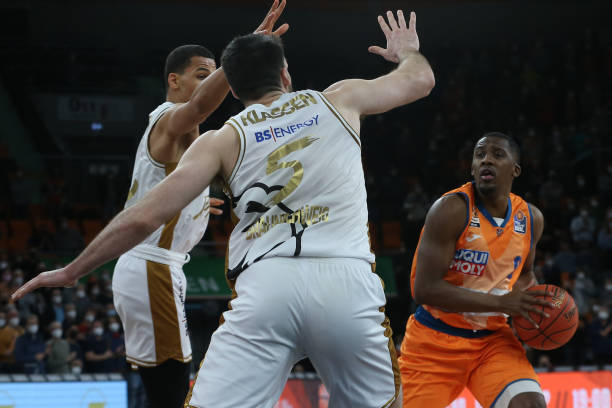 球数高于联 球数高于联