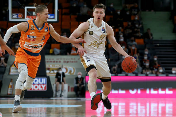 的经验不足 的经验不足