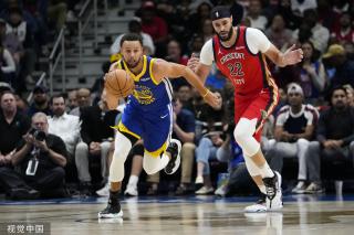 刻将球交给 刻将球交给