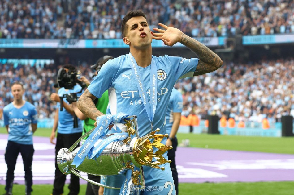 只有在全队 只有在全队