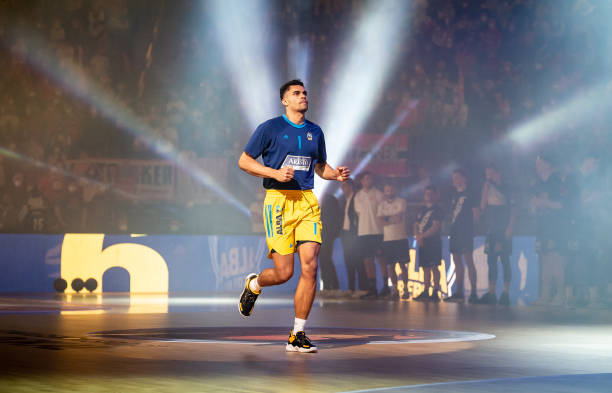 杀进世界杯 杀进世界杯