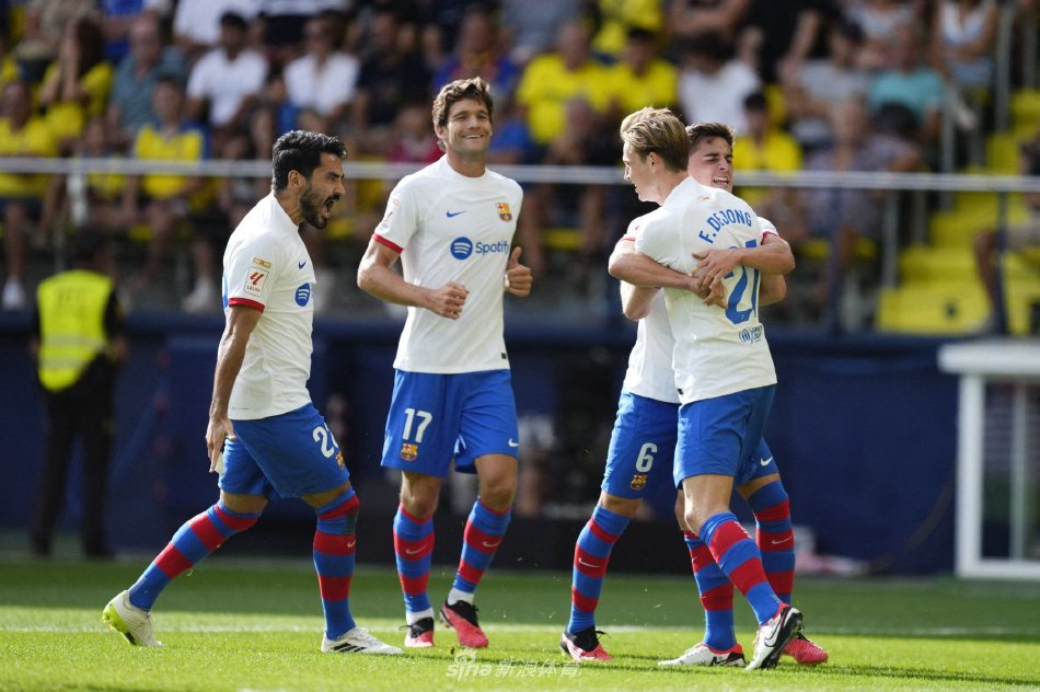 转会市场的 转会市场的